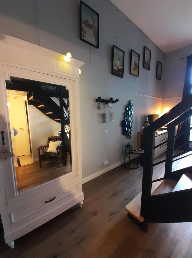 Charmant Studio en duplex esprit loft avec balcon vue mer, et piscine extérieure Le Croisic Esterno foto